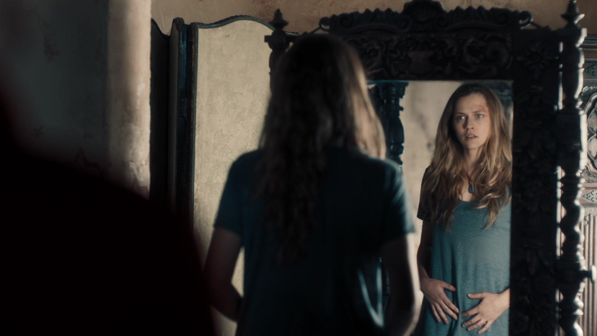 A_Discovery_of_Witches_S01E06_1080p_ATP_6256.jpg