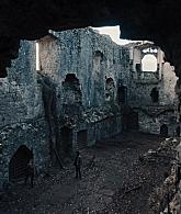 A_Discovery_of_Witches_S01E06_1080p_ATP_1016.jpg