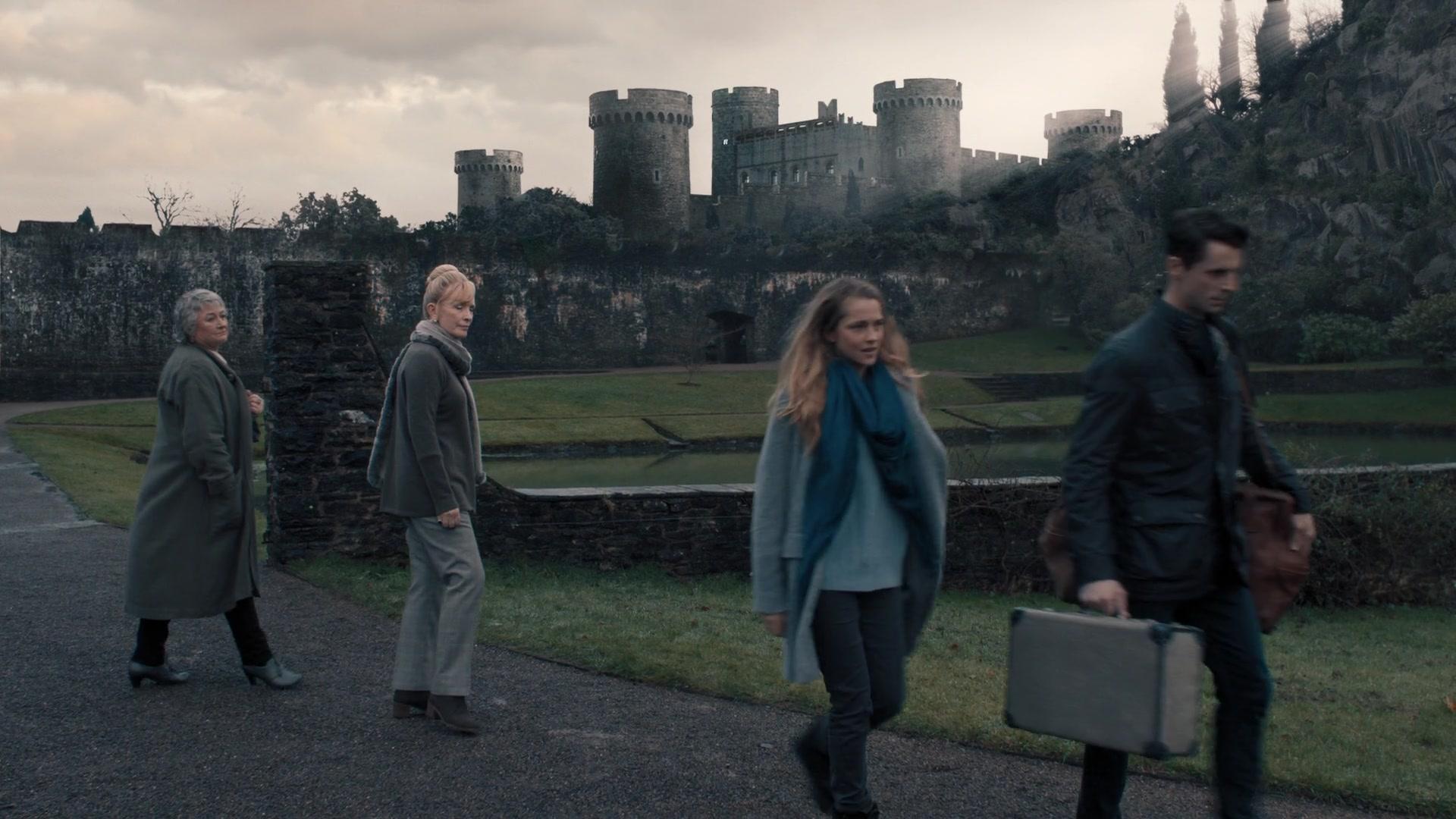 A_Discovery_of_Witches_S01E07_1080p_ATP_0124.jpg