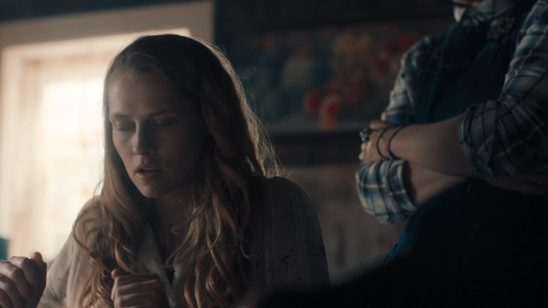 A_Discovery_of_Witches_S01E07_1080p_ATP_3316.jpg
