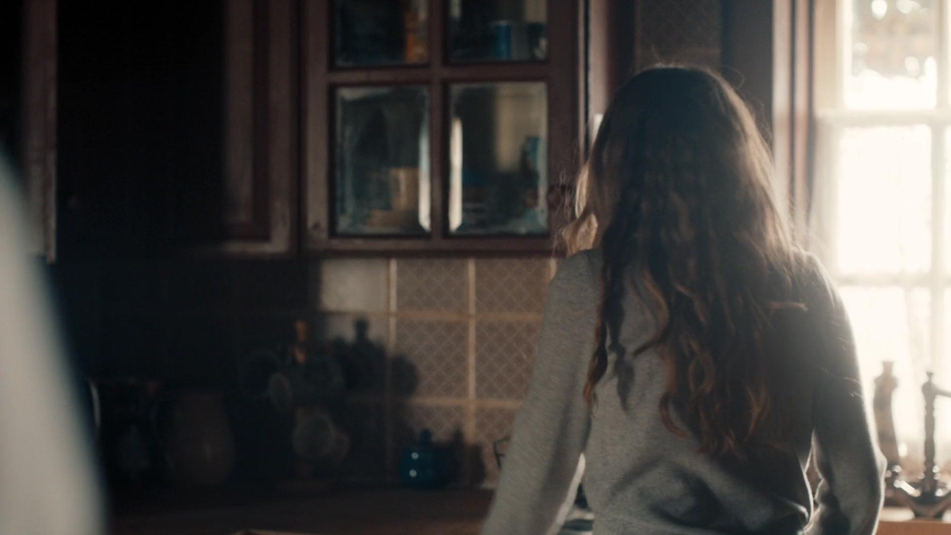 A_Discovery_of_Witches_S01E07_1080p_ATP_3702.jpg