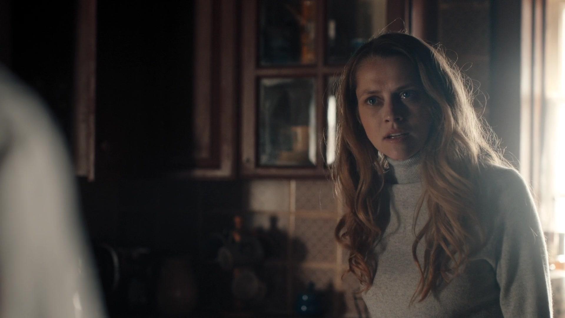 A_Discovery_of_Witches_S01E07_1080p_ATP_3719.jpg
