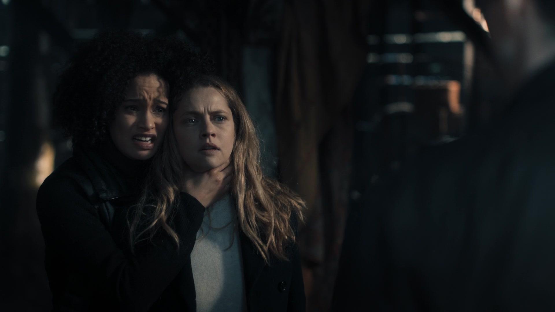 A_Discovery_of_Witches_S01E08_1080p_ATP_0156.jpg