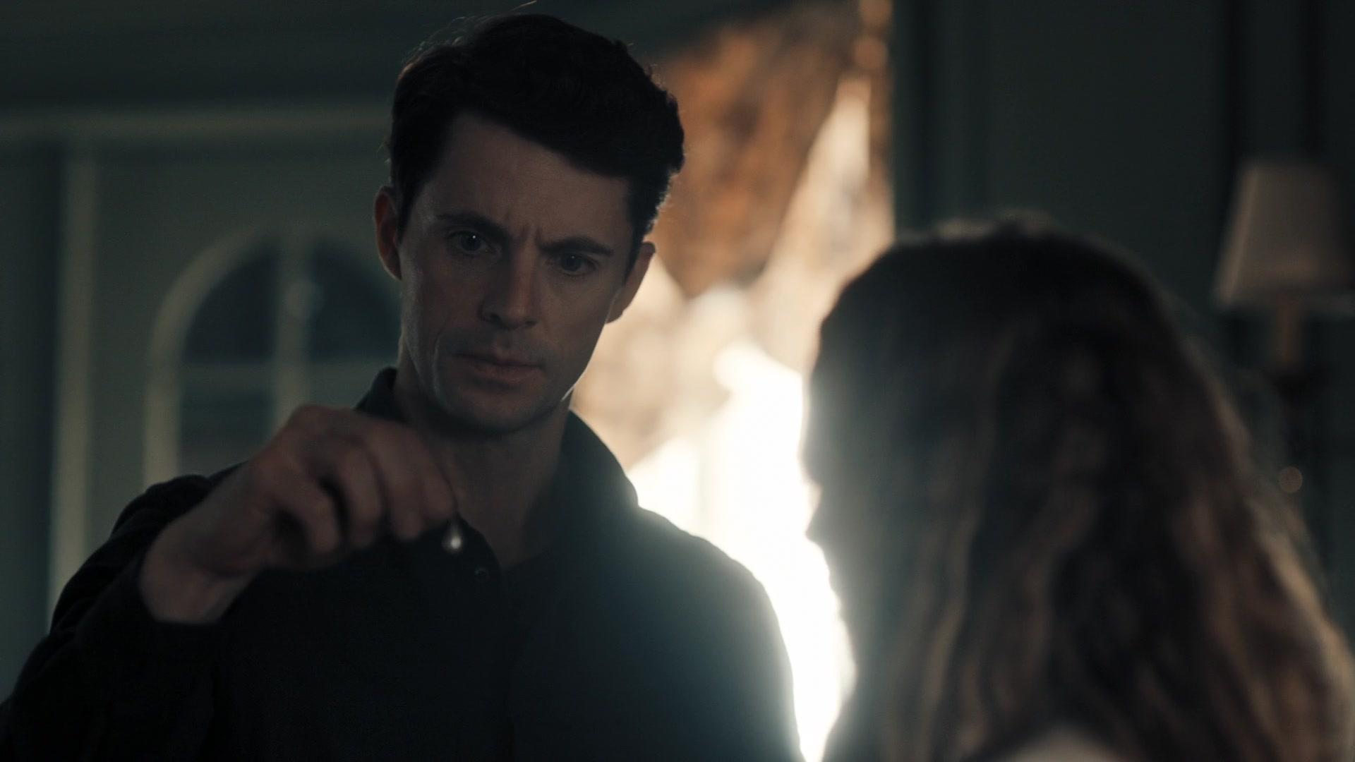 A_Discovery_of_Witches_S01E08_1080p_ATP_2007.jpg