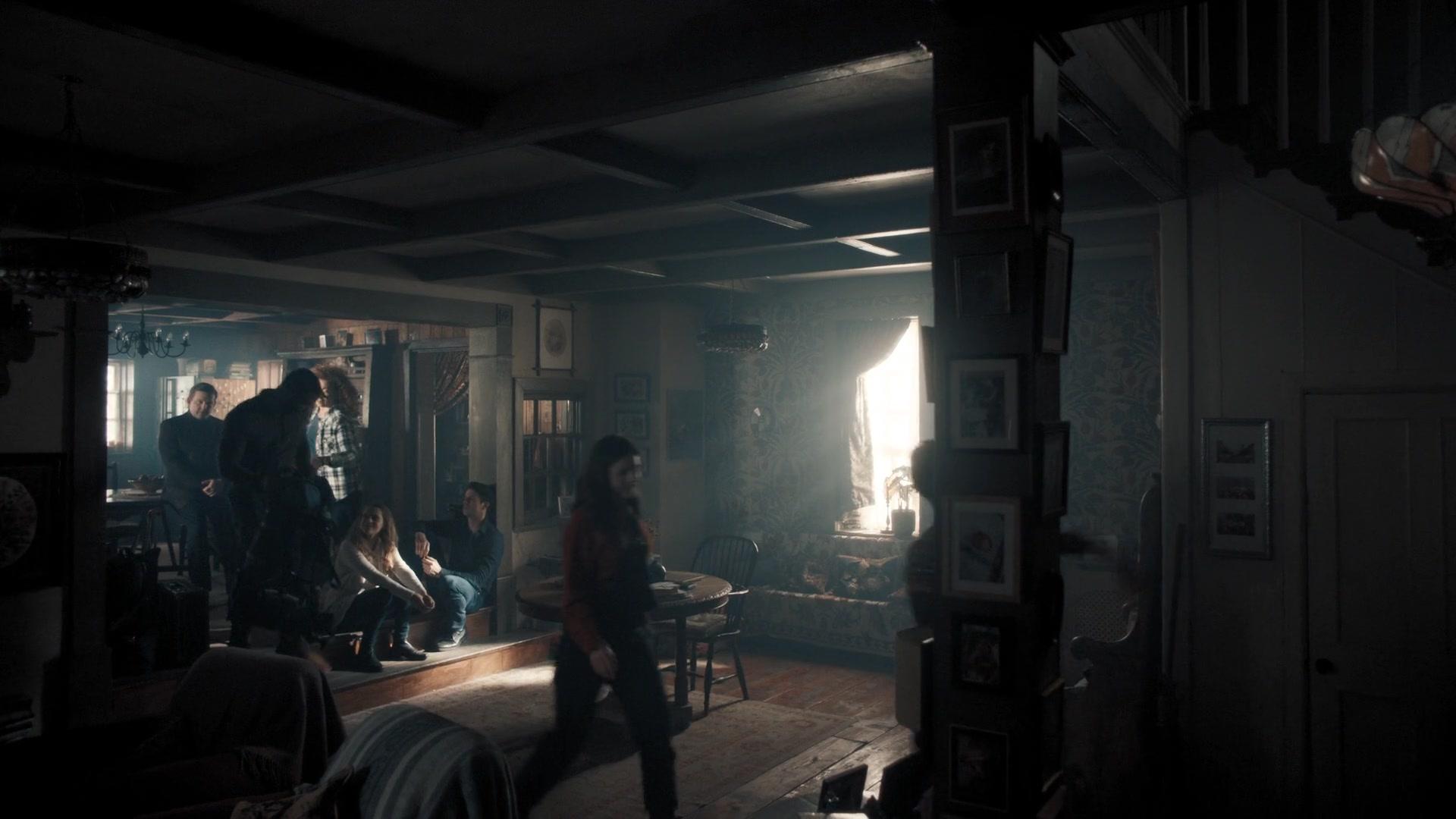 A_Discovery_of_Witches_S01E08_1080p_ATP_2984.jpg A_Discovery_of_Witches_S01E08_1080p_ATP_2984.jpg