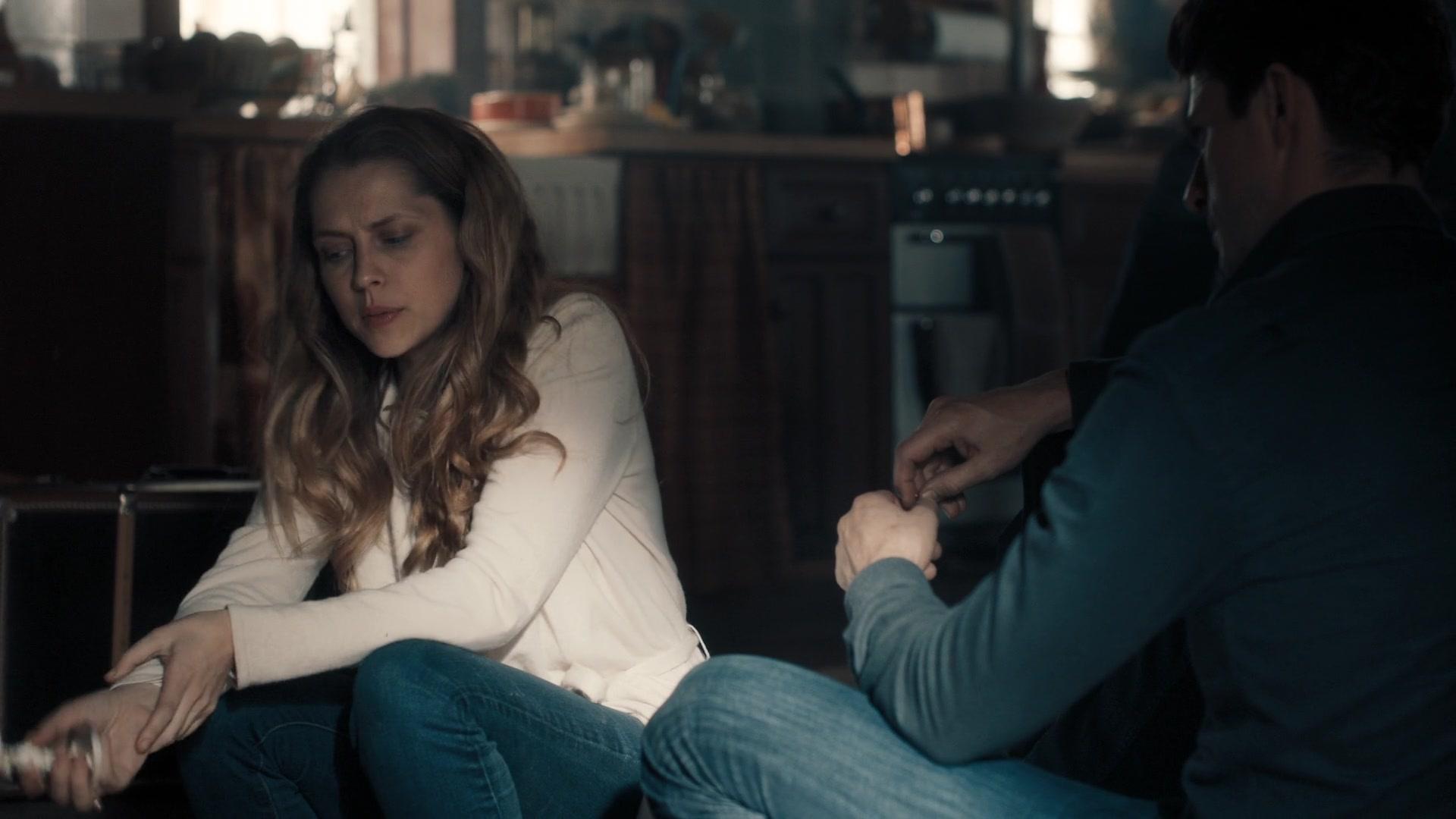 A_Discovery_of_Witches_S01E08_1080p_ATP_3057.jpg A_Discovery_of_Witches_S01E08_1080p_ATP_3057.jpg