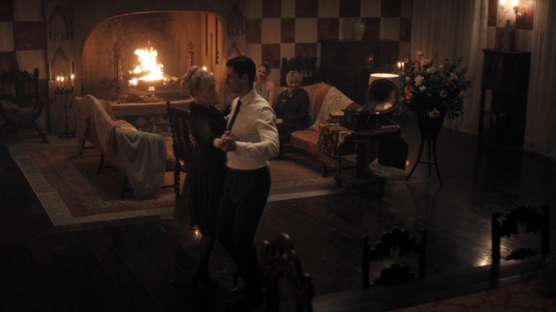 A_Discovery_of_Witches_S01E08_1080p_ATP_3735.jpg