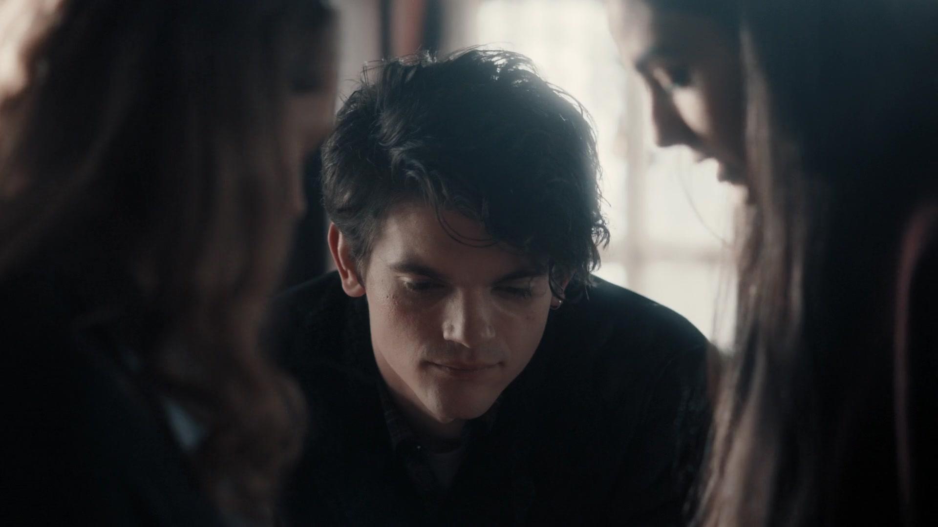 A_Discovery_of_Witches_S01E08_1080p_ATP_5698.jpg