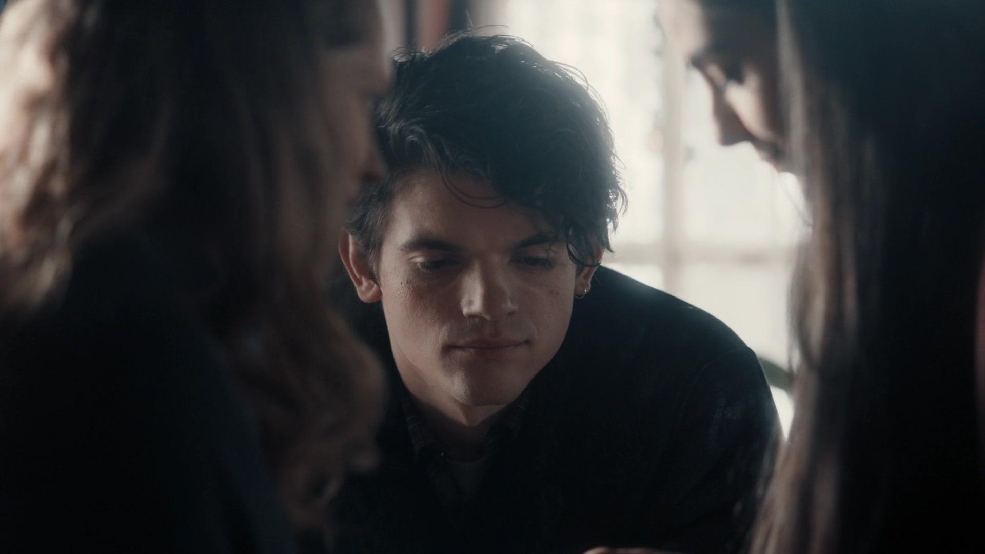 A_Discovery_of_Witches_S01E08_1080p_ATP_5700.jpg