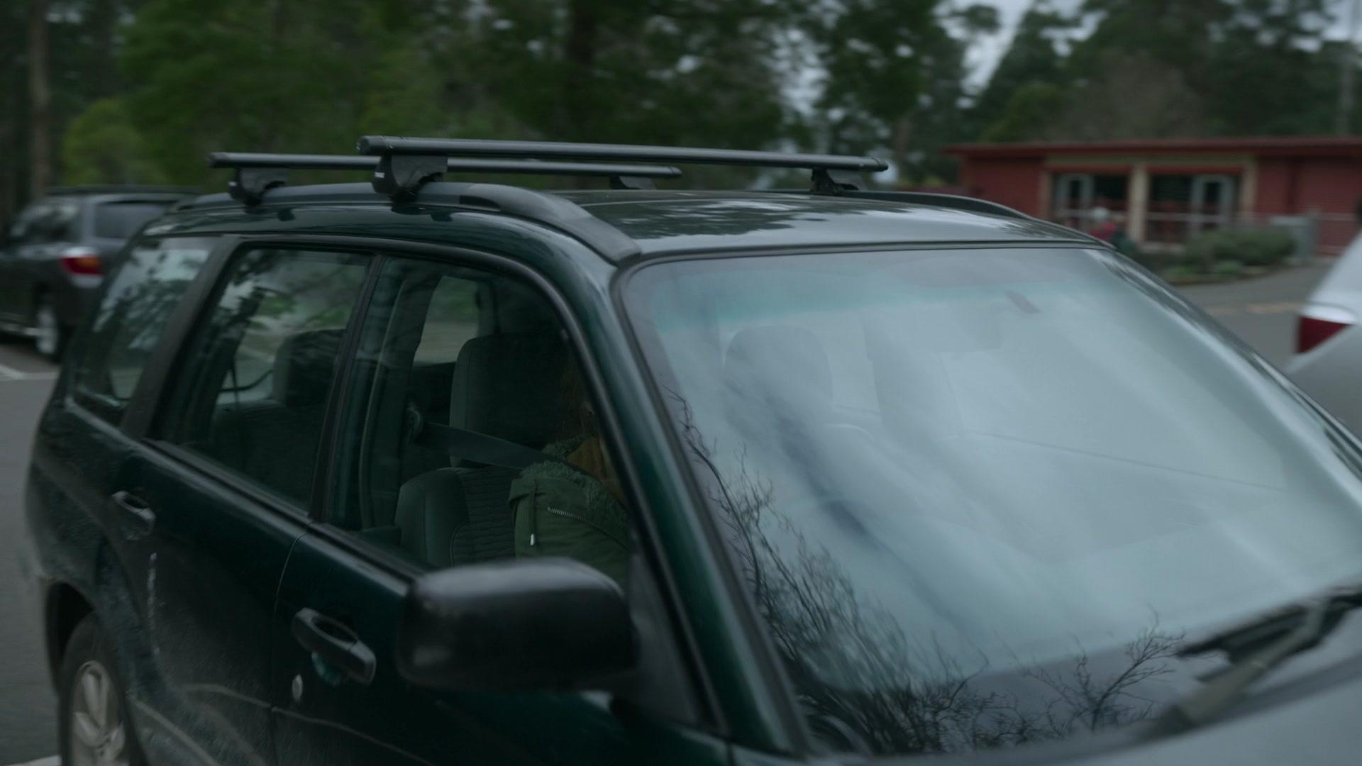 The_Clearing_2023_S01E02_Kindred_1080p_ATP_0505.jpg