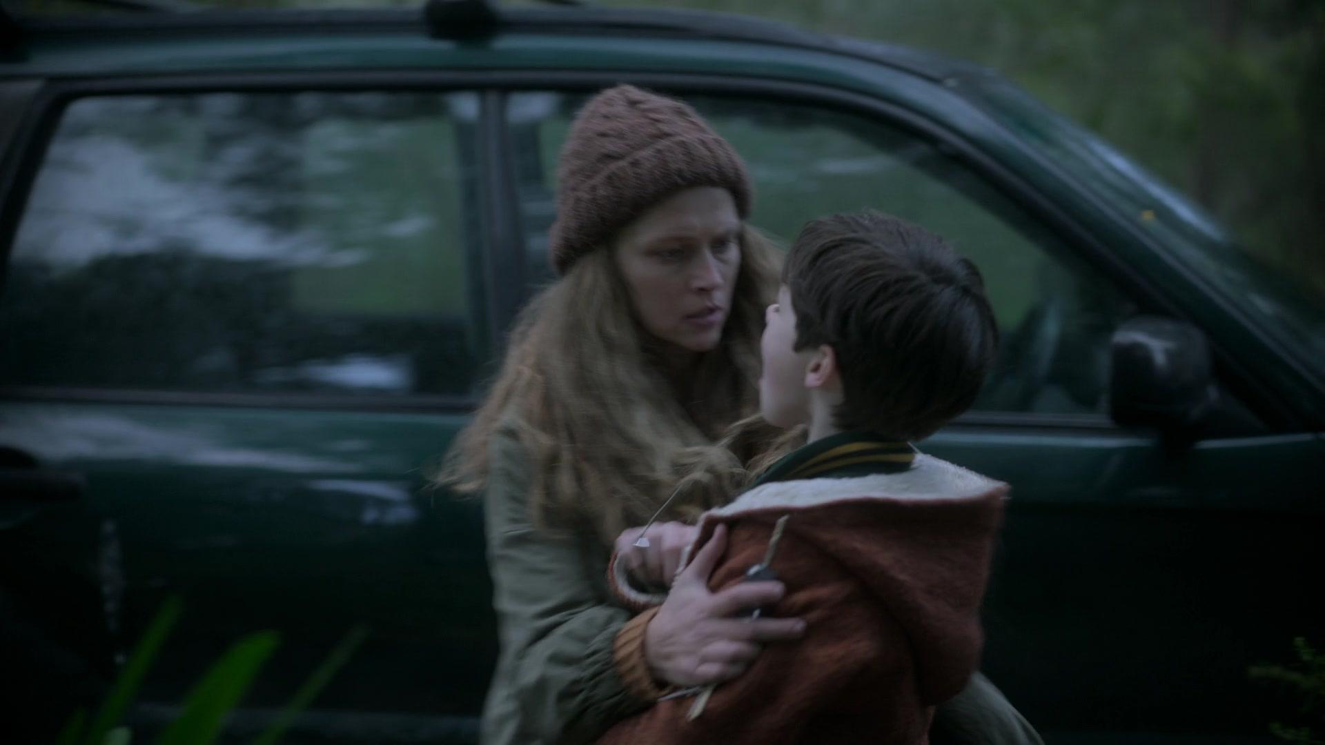 The_Clearing_2023_S01E02_Kindred_1080p_ATP_2873.jpg