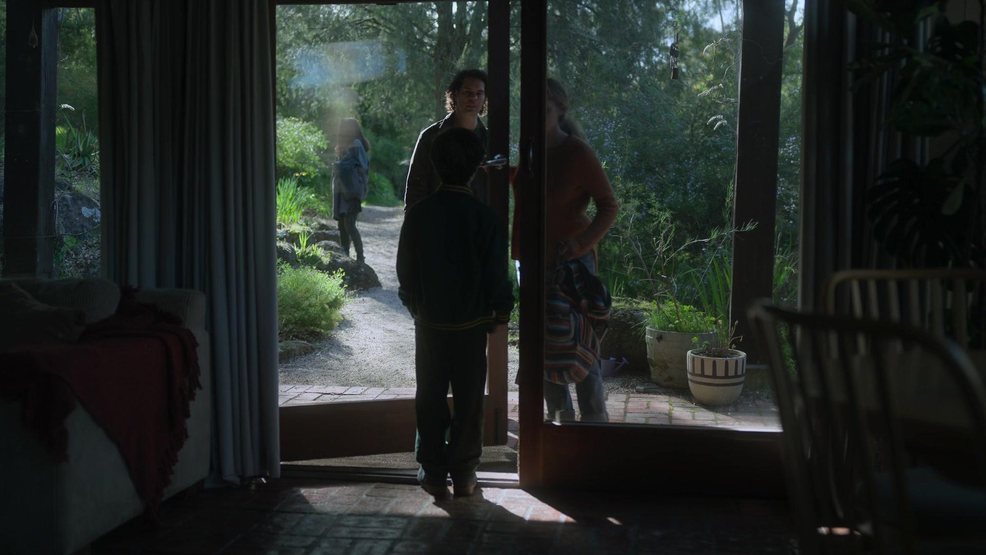 The_Clearing_S01E03_1080p_ATP_6027.jpg The_Clearing_S01E03_1080p_ATP_6027.jpg
