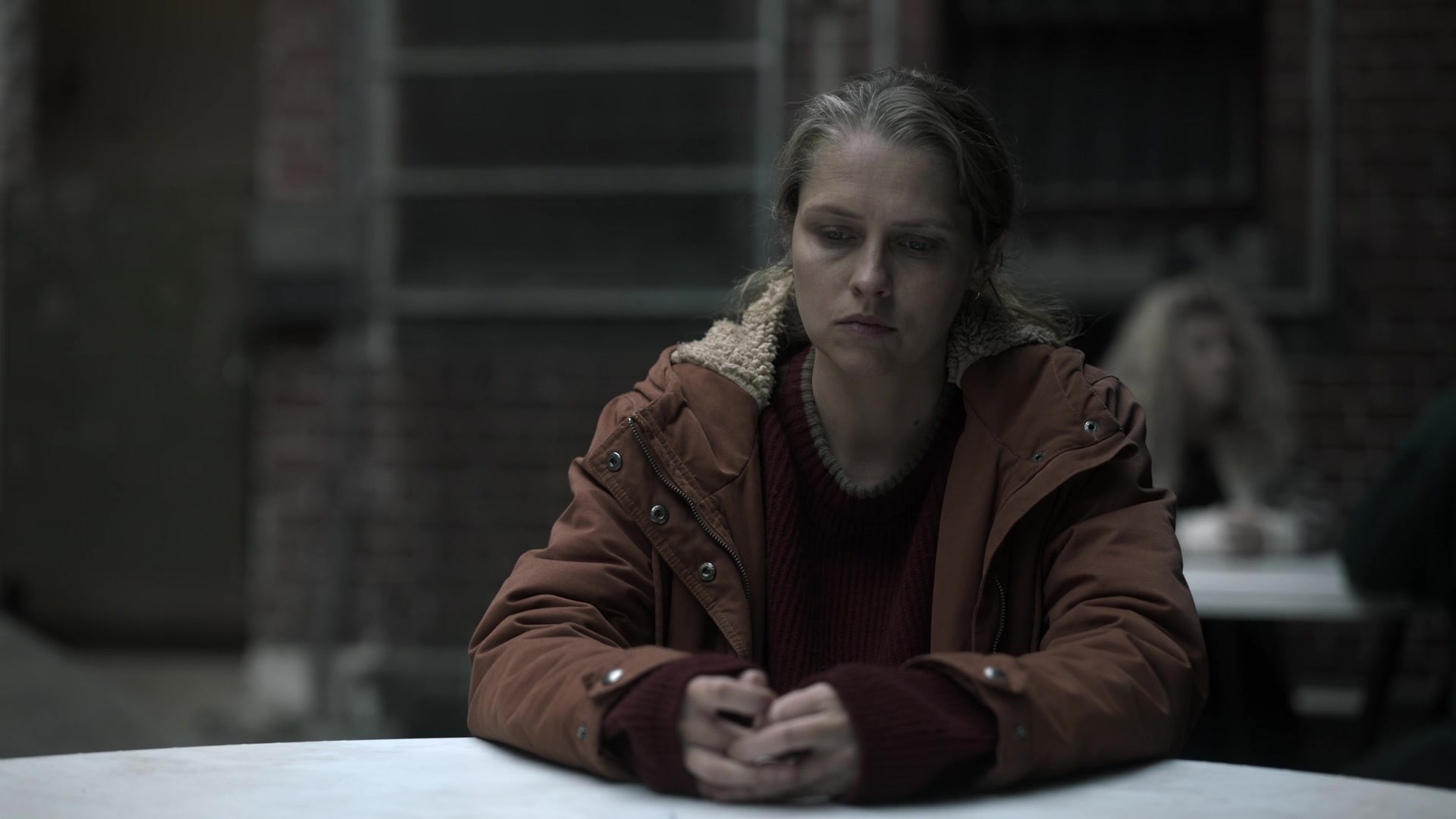 adoringteresap_theclearing_1x04_caps_0045.jpg