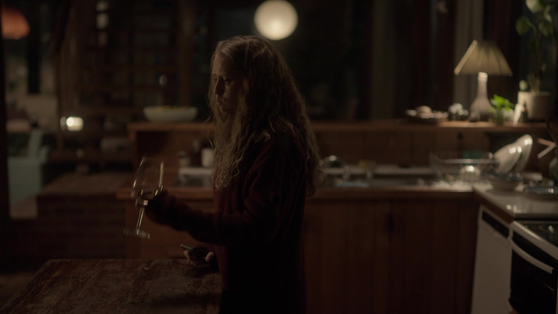 adoringteresap_theclearing_1x04_caps_0116.jpg