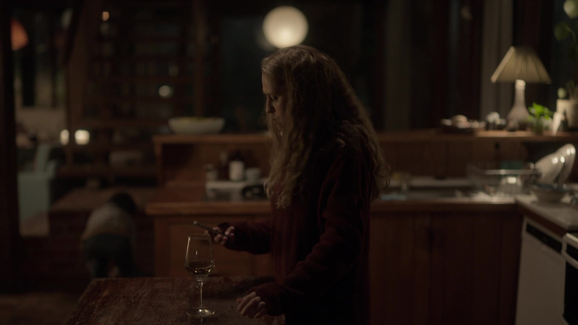 adoringteresap_theclearing_1x04_caps_0118.jpg
