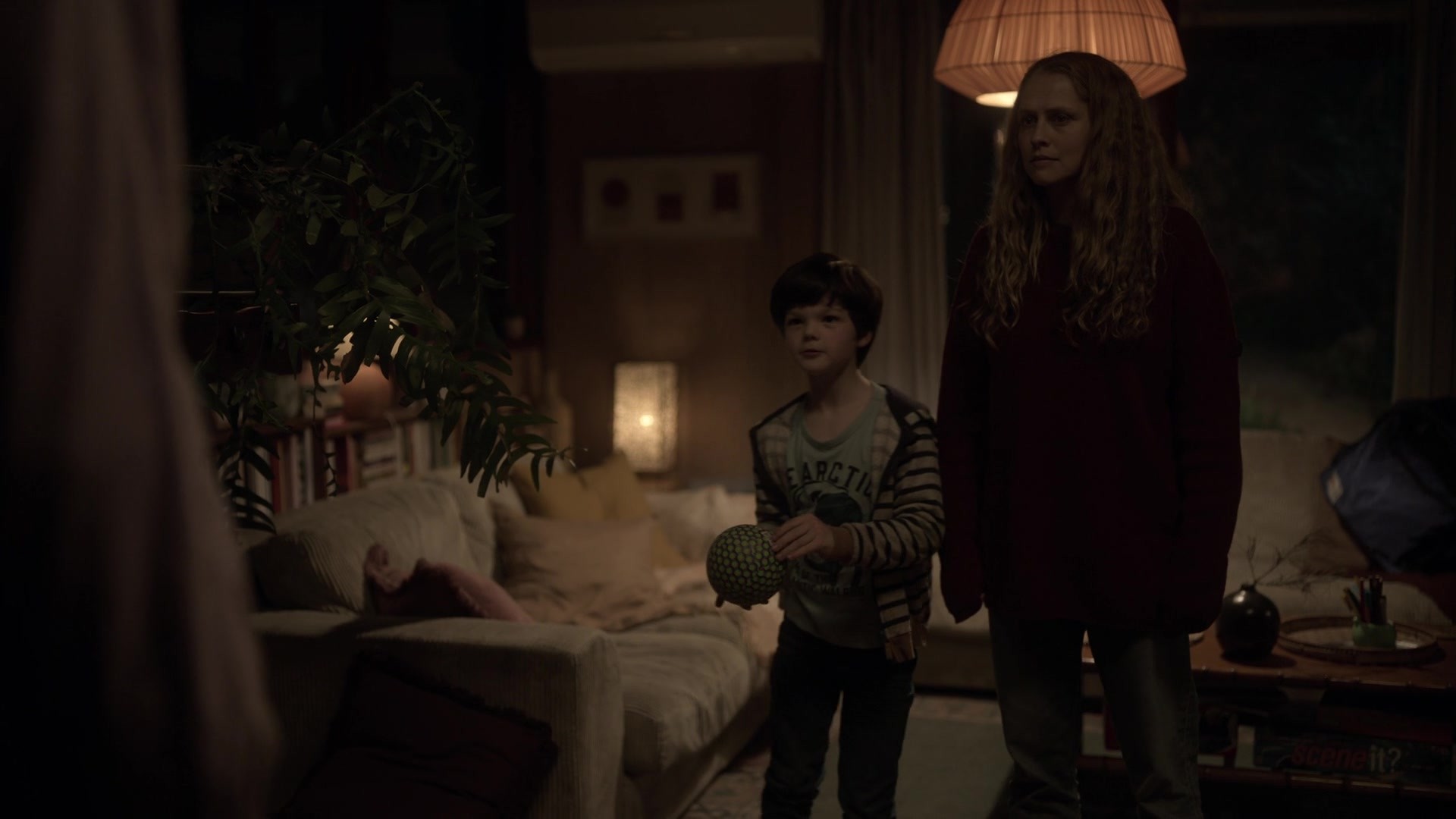 adoringteresap_theclearing_1x04_caps_0187.jpg