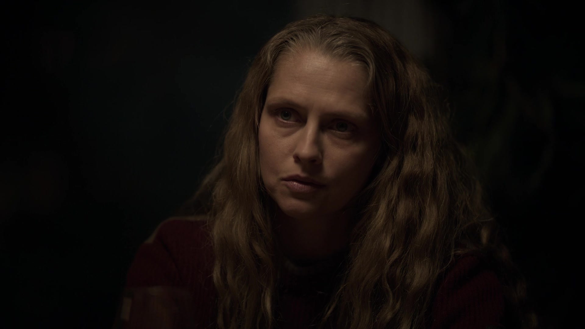 adoringteresap_theclearing_1x04_caps_0213.jpg
