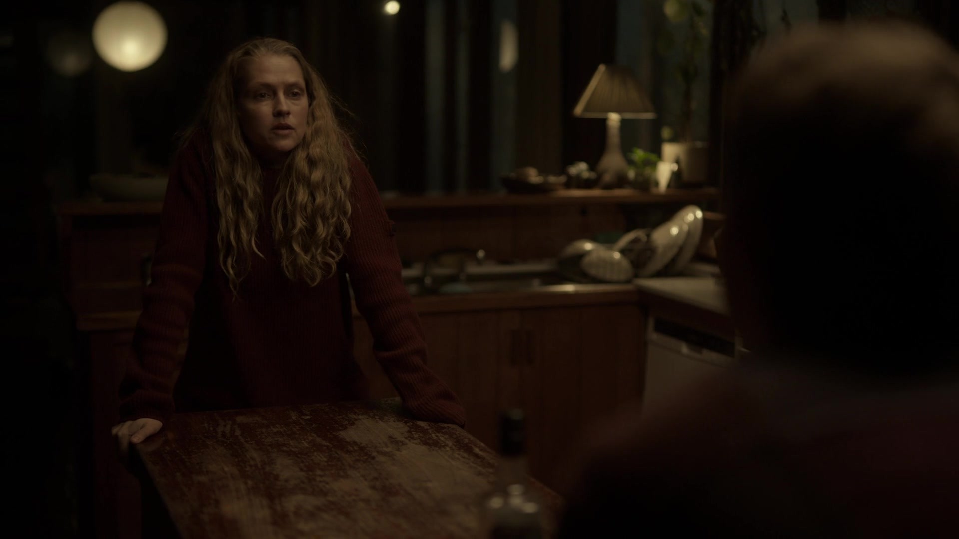 adoringteresap_theclearing_1x04_caps_0251.jpg