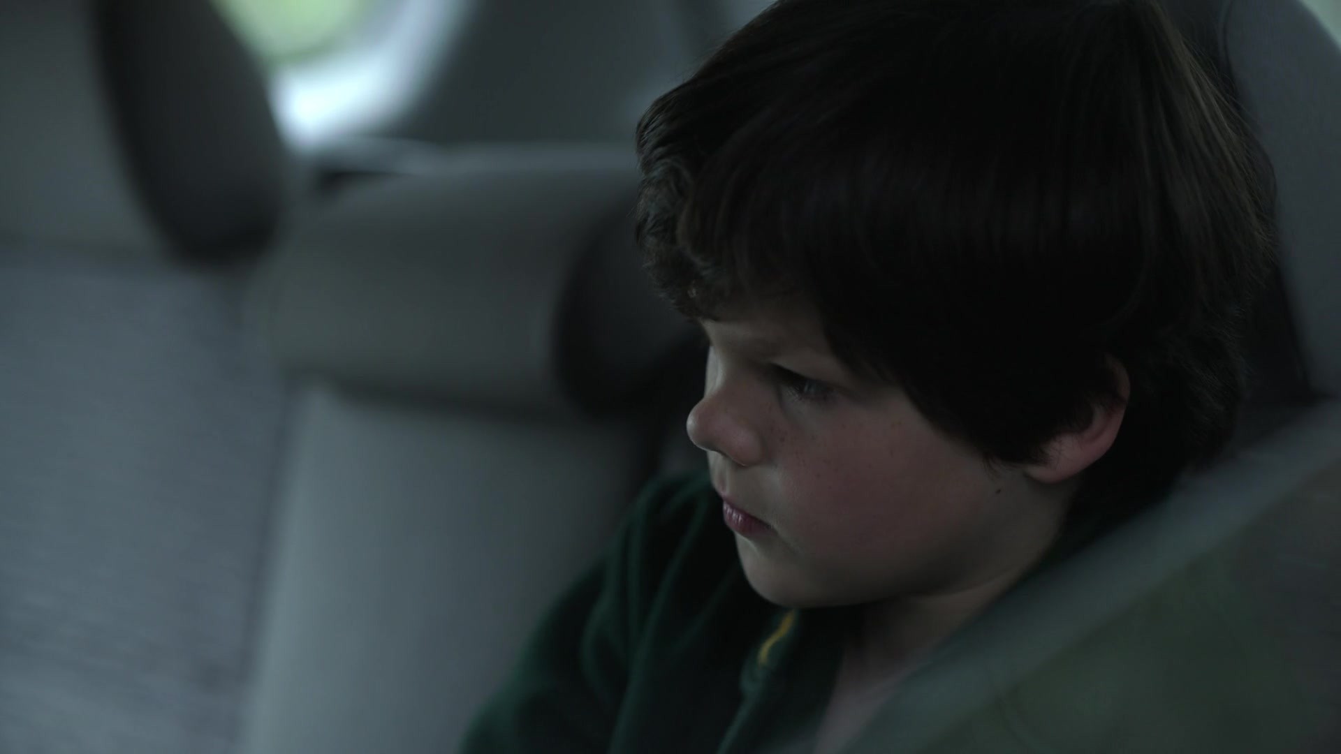adoringteresap_theclearing_1x04_caps_0313.jpg