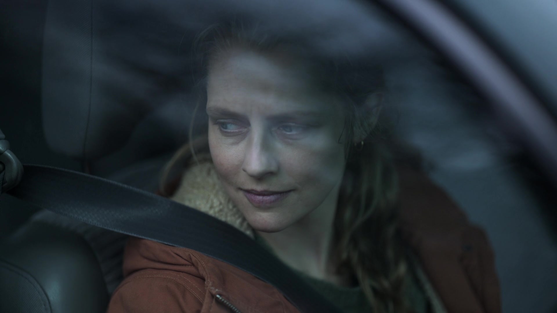 adoringteresap_theclearing_1x04_caps_0328.jpg