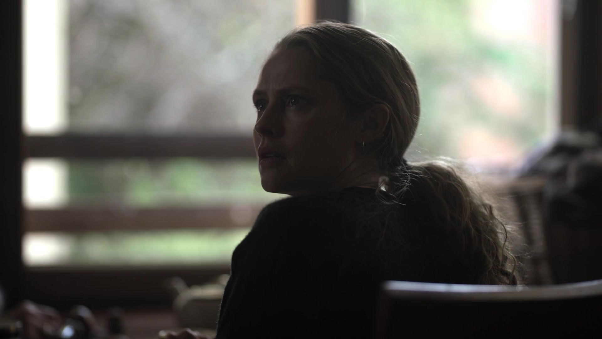 adoringteresap_theclearing_1x04_caps_0443.jpg