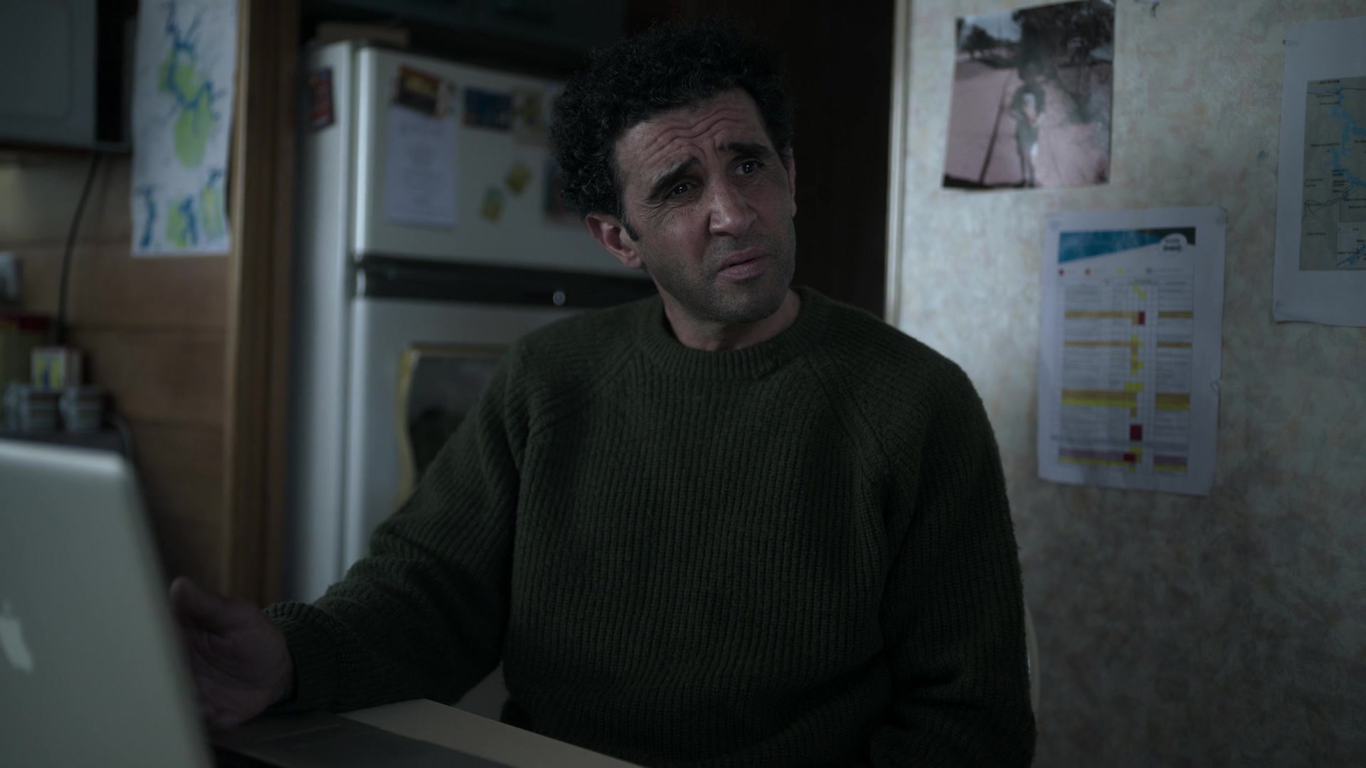 adoringteresap_theclearing_1x04_caps_0498.jpg