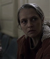 adoringteresap_theclearing_1x04_caps_0033.jpg