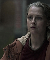 adoringteresap_theclearing_1x04_caps_0058.jpg