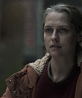 adoringteresap_theclearing_1x04_caps_0064.jpg