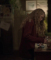 adoringteresap_theclearing_1x04_caps_0152.jpg