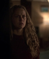 adoringteresap_theclearing_1x04_caps_0159.jpg