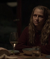 adoringteresap_theclearing_1x04_caps_0210.jpg