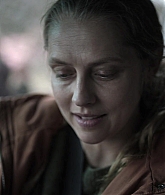 adoringteresap_theclearing_1x04_caps_0314.jpg