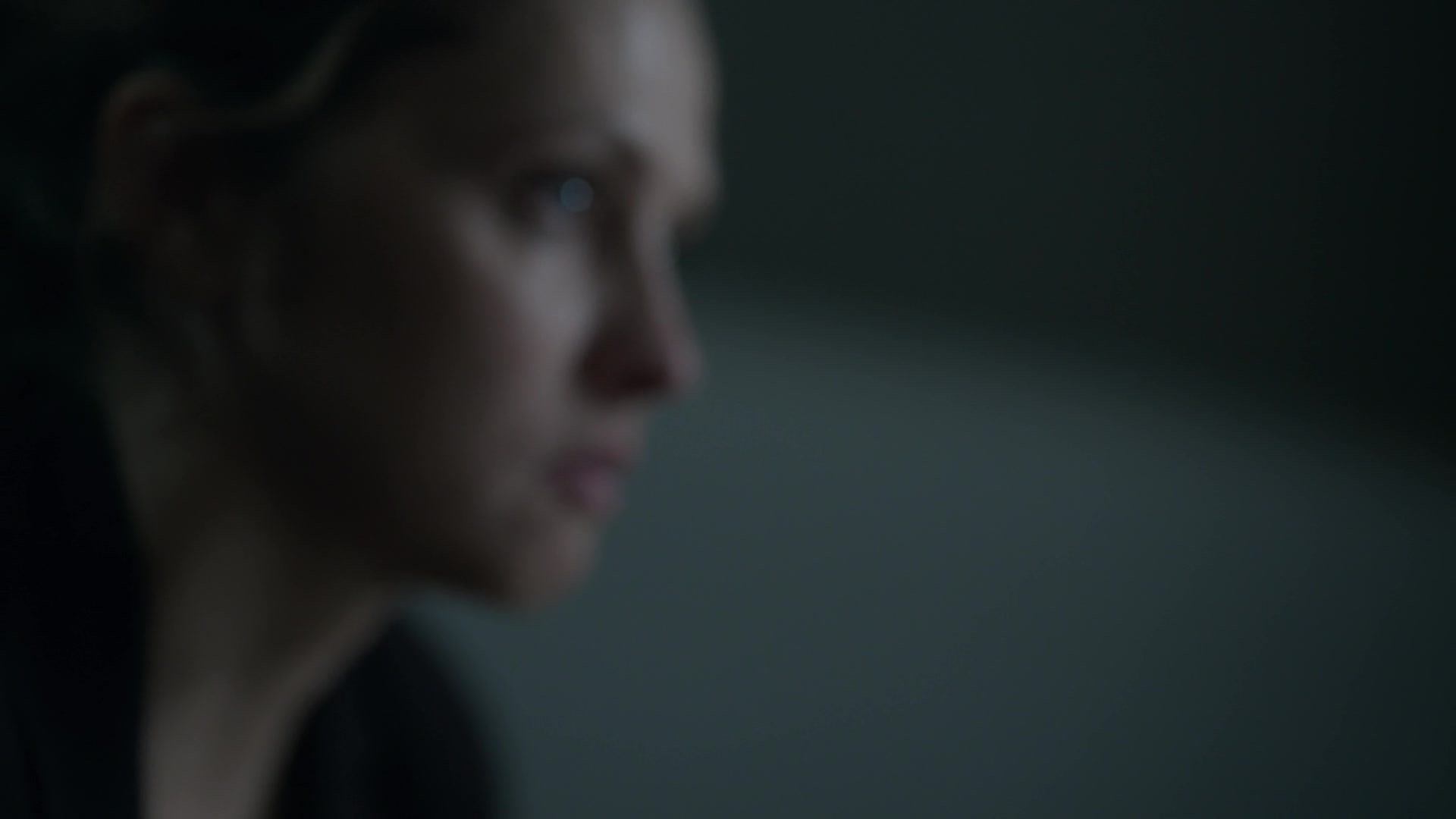 adoringteresap_theclearing_1x07_caps_0035.jpg