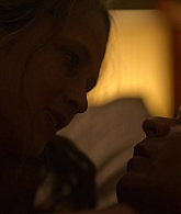 adoringteresap_theclearing_1x07_caps_0540.jpg