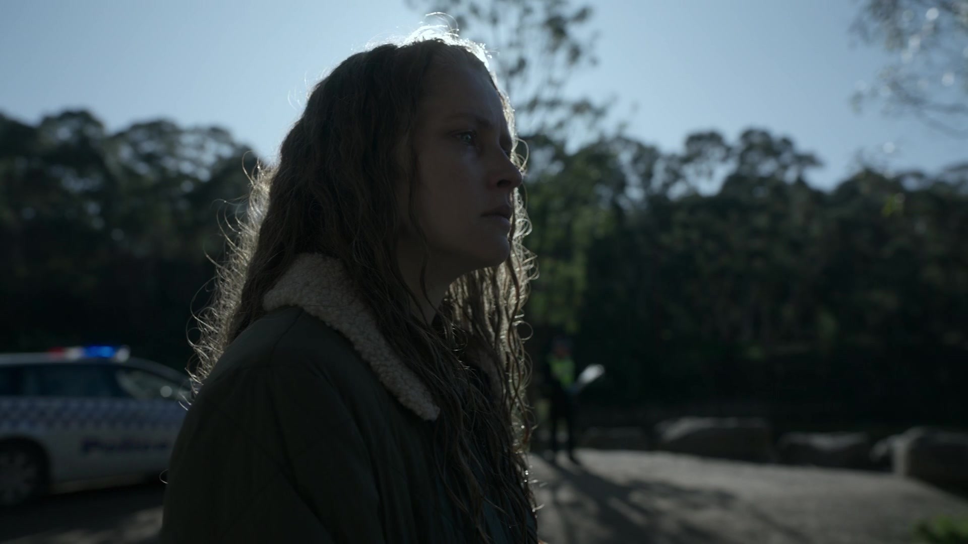 adoringteresap_theclearing_1x08_caps_0019.jpg