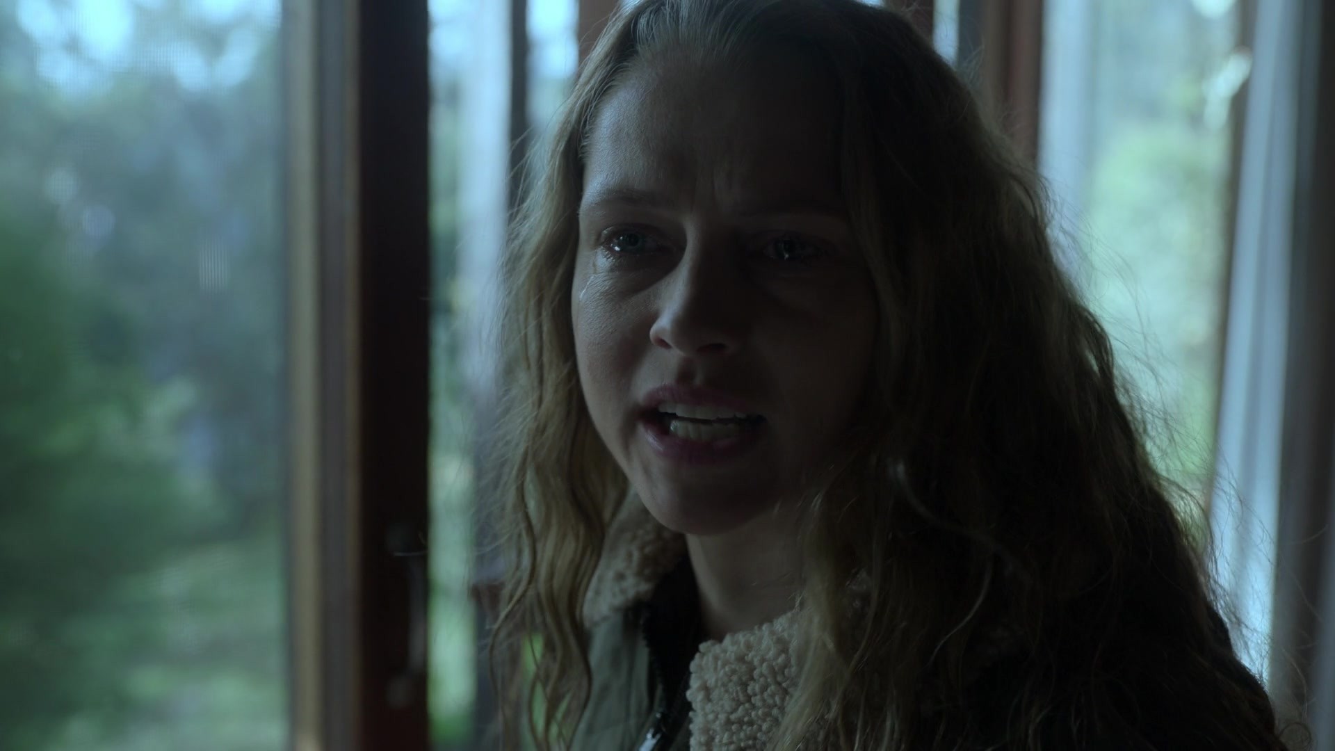 adoringteresap_theclearing_1x08_caps_0072.jpg