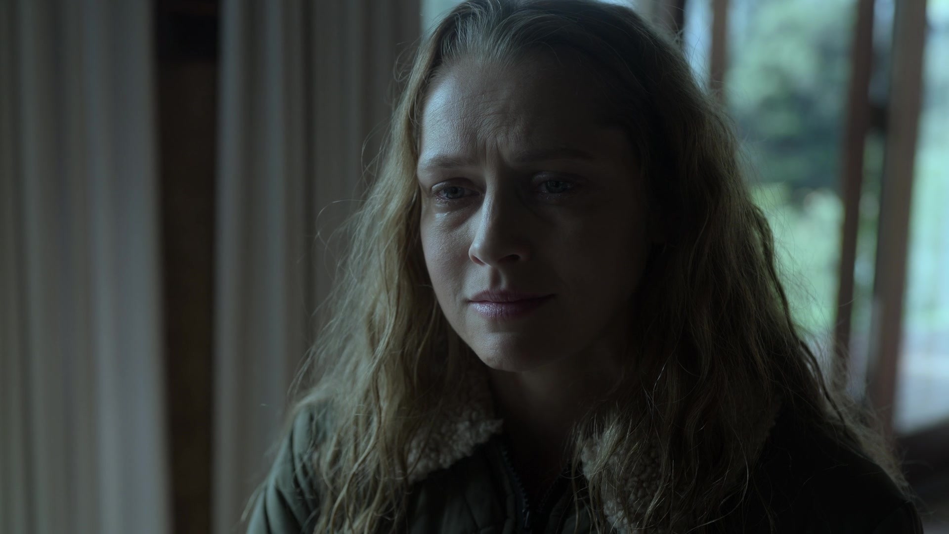 adoringteresap_theclearing_1x08_caps_0097.jpg