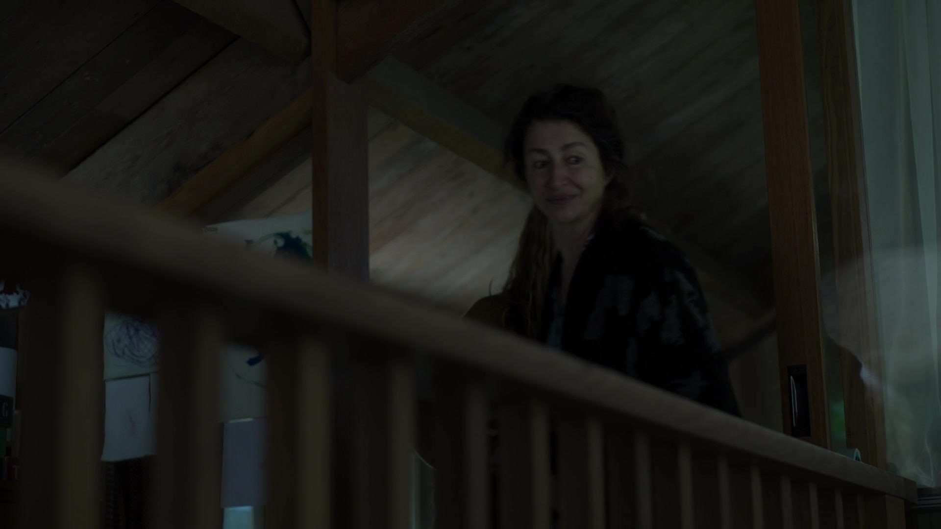 adoringteresap_theclearing_1x08_caps_0162.jpg