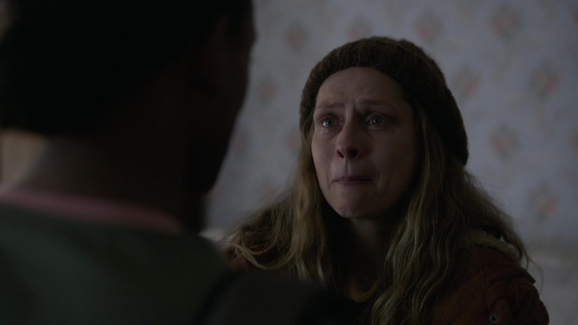 adoringteresap_theclearing_1x08_caps_0196.jpg