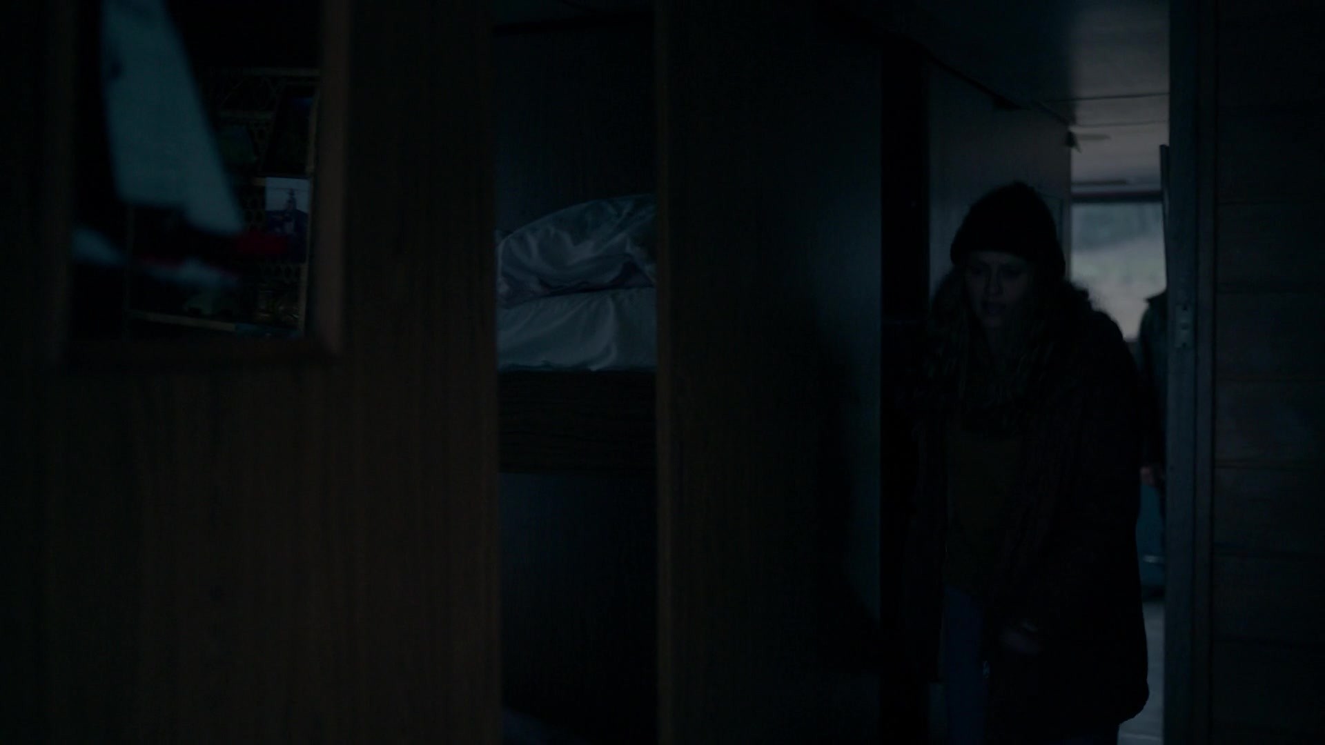 adoringteresap_theclearing_1x08_caps_0219.jpg adoringteresap_theclearing_1x08_caps_0219.jpg
