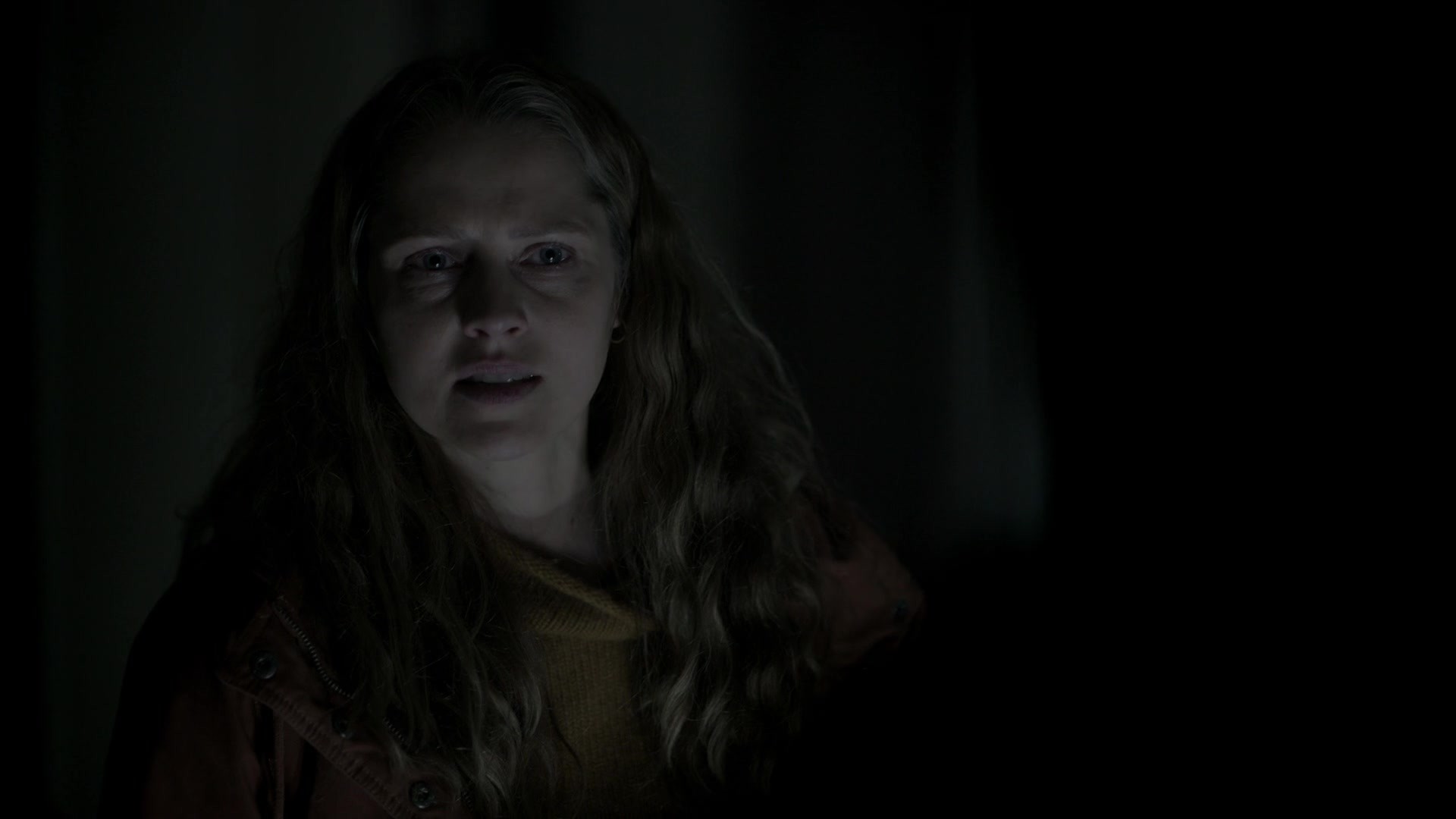 adoringteresap_theclearing_1x08_caps_0335.jpg