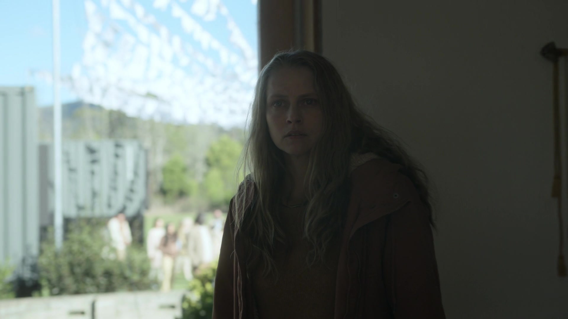 adoringteresap_theclearing_1x08_caps_0492.jpg