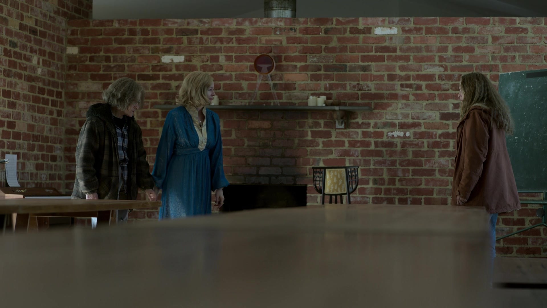 adoringteresap_theclearing_1x08_caps_0502.jpg