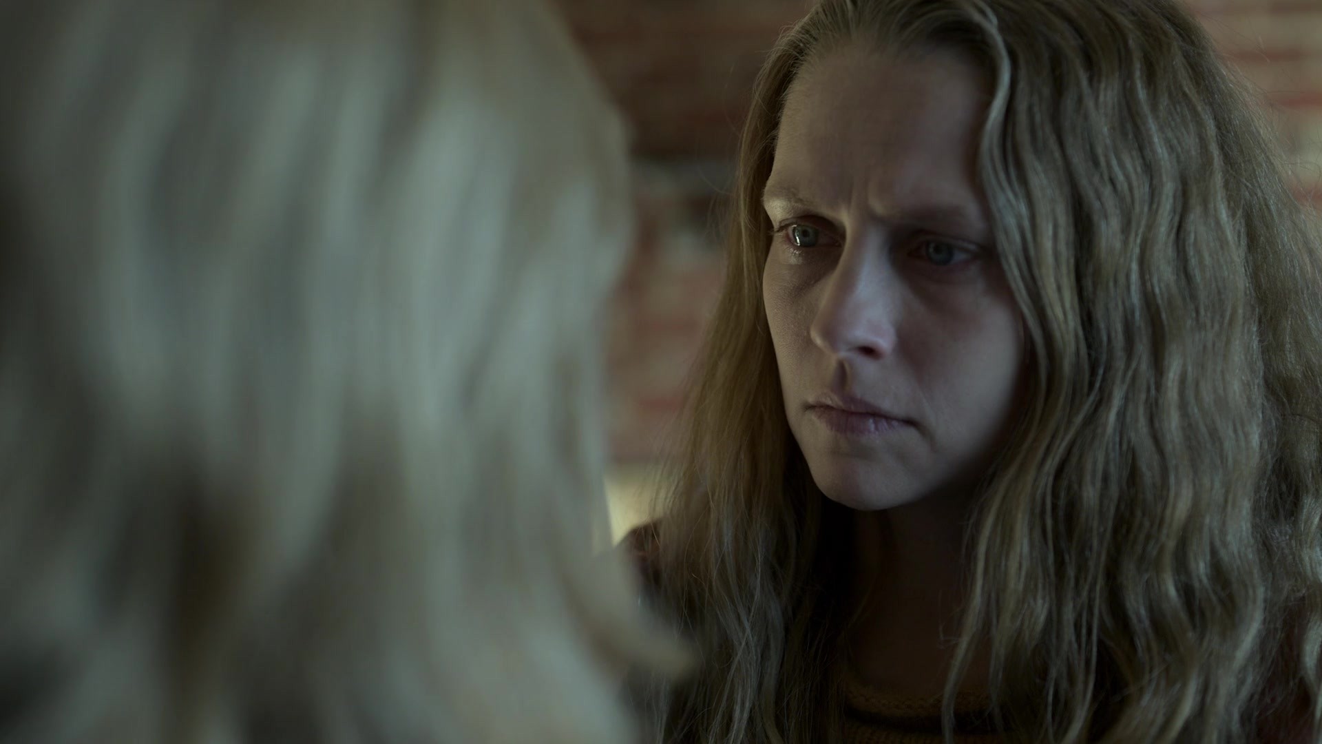 adoringteresap_theclearing_1x08_caps_0518.jpg