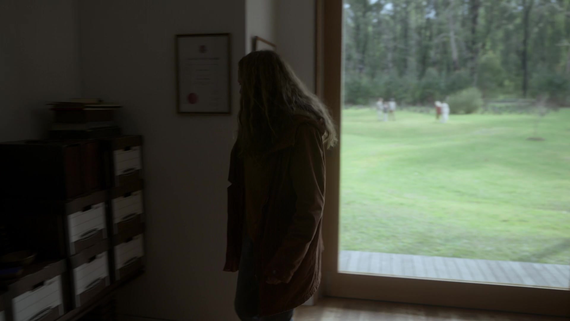 adoringteresap_theclearing_1x08_caps_0624.jpg