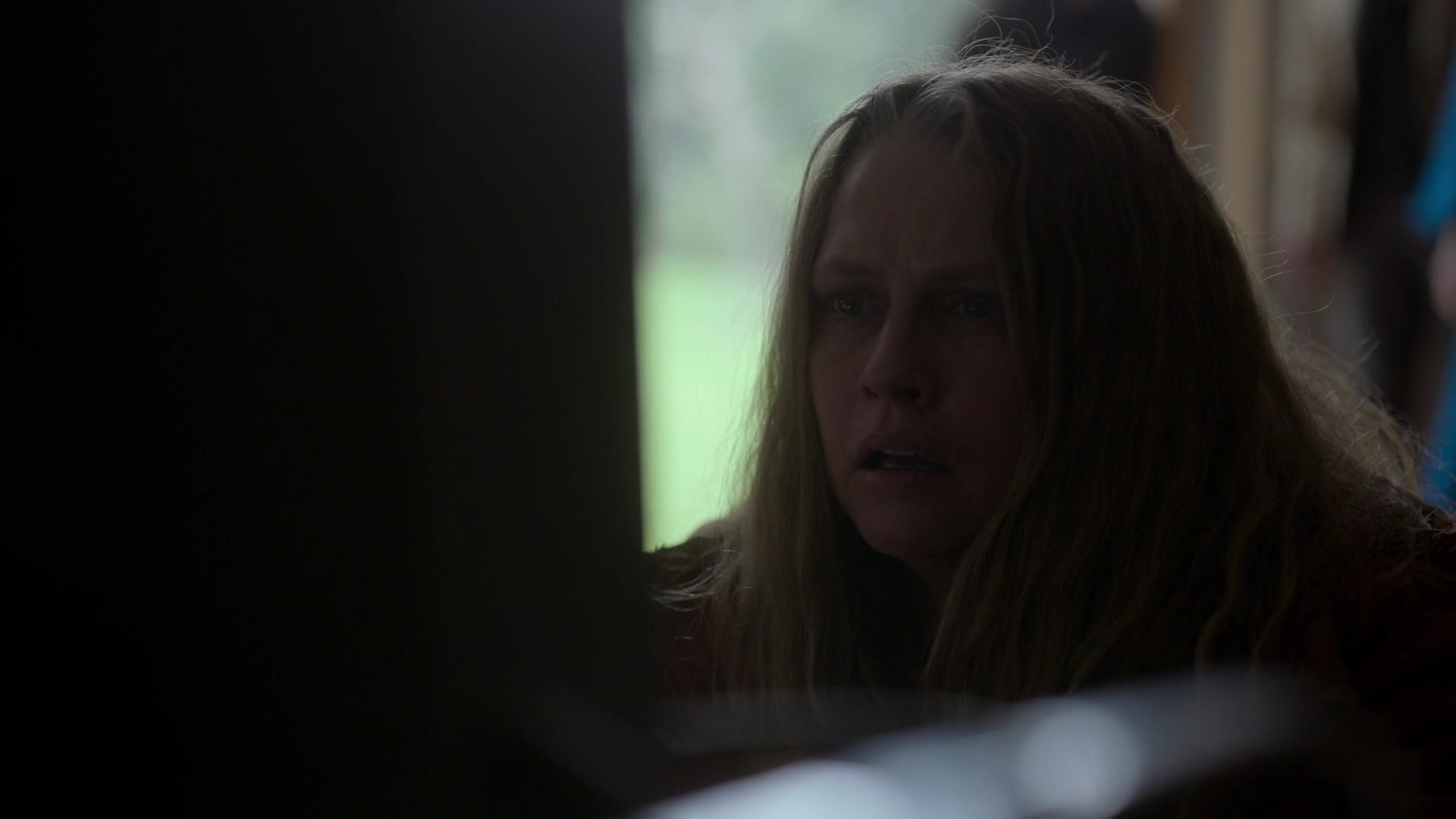 adoringteresap_theclearing_1x08_caps_0726.jpg adoringteresap_theclearing_1x08_caps_0726.jpg