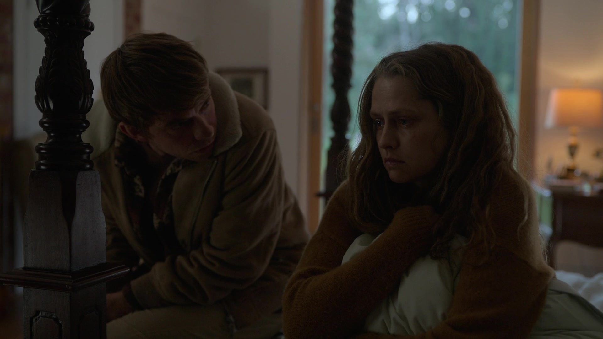 adoringteresap_theclearing_1x08_caps_0752.jpg