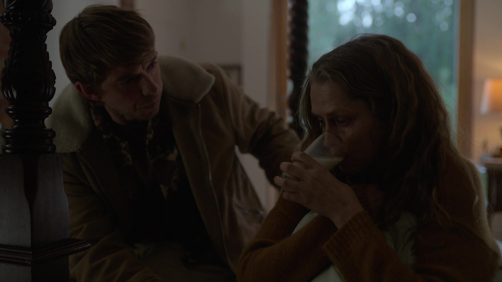 adoringteresap_theclearing_1x08_caps_0771.jpg