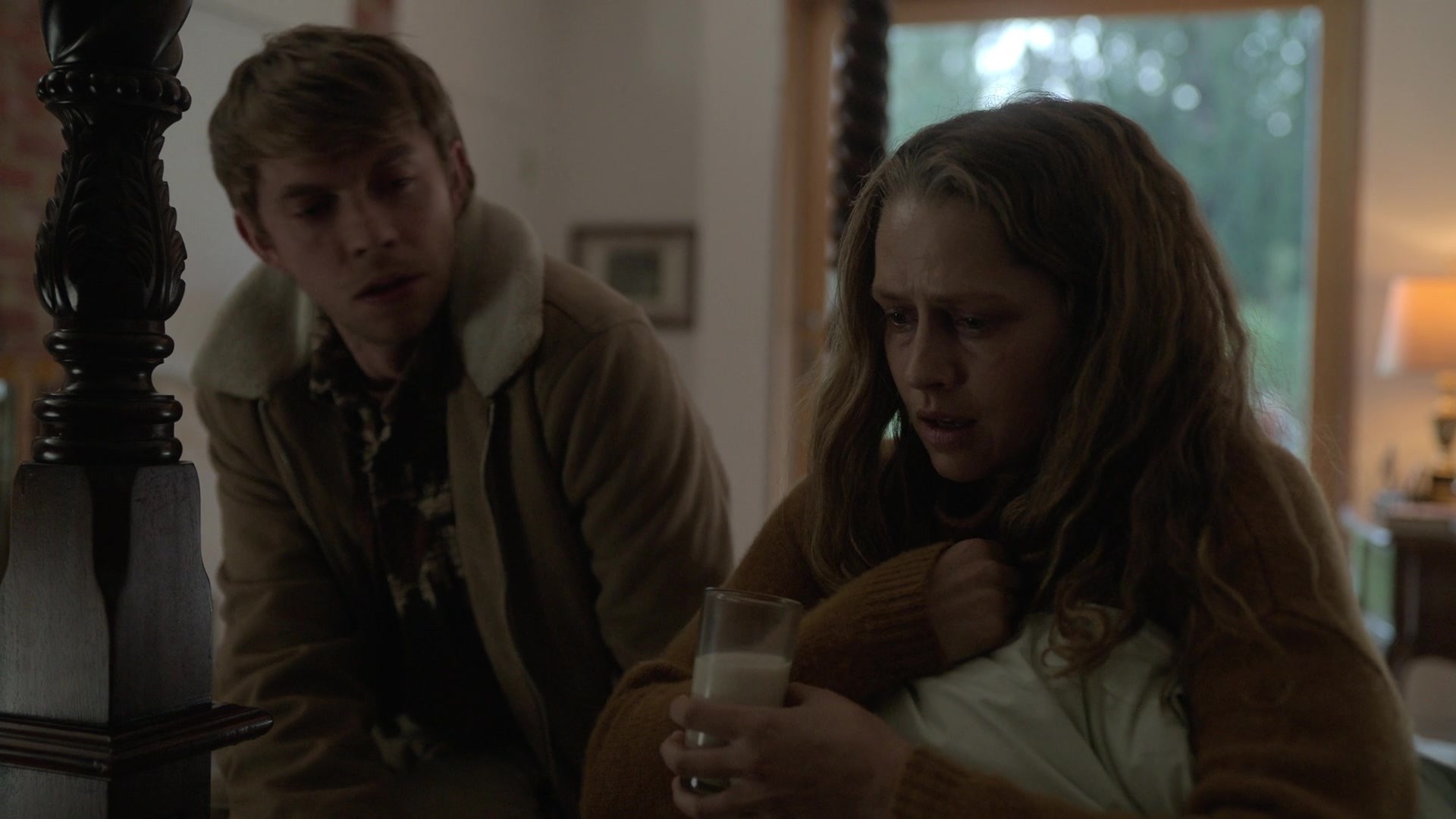adoringteresap_theclearing_1x08_caps_0803.jpg